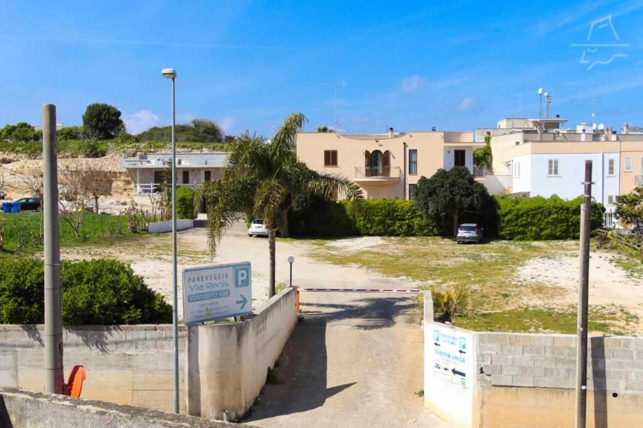 Lo Spioncino Apartments Otranto Bagian luar foto